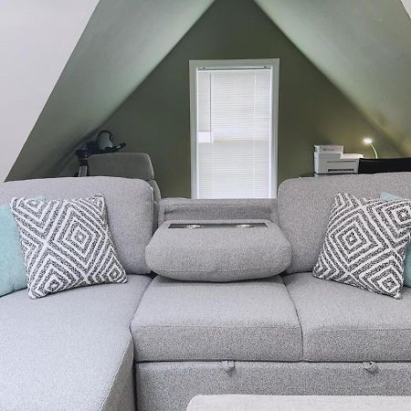 Large Studio Open Concept In Boston Zoo Franklin Park Near מראה חיצוני תמונה